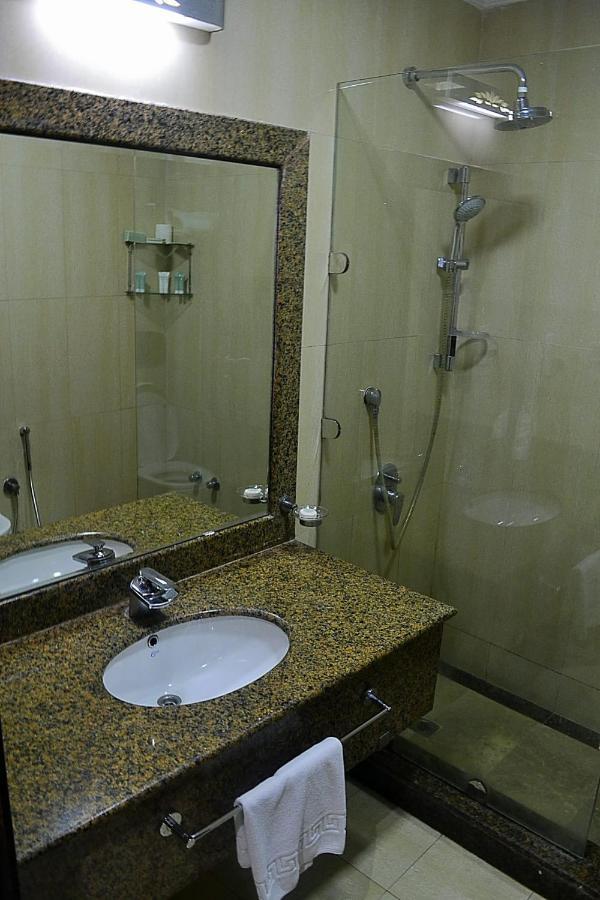 Palm Inn Hotel Доха Экстерьер фото